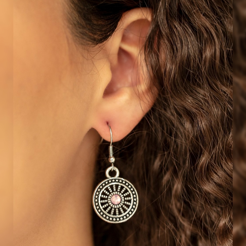 💝 5/$20 What's Your Star Sign Pink Necklace Set ✨